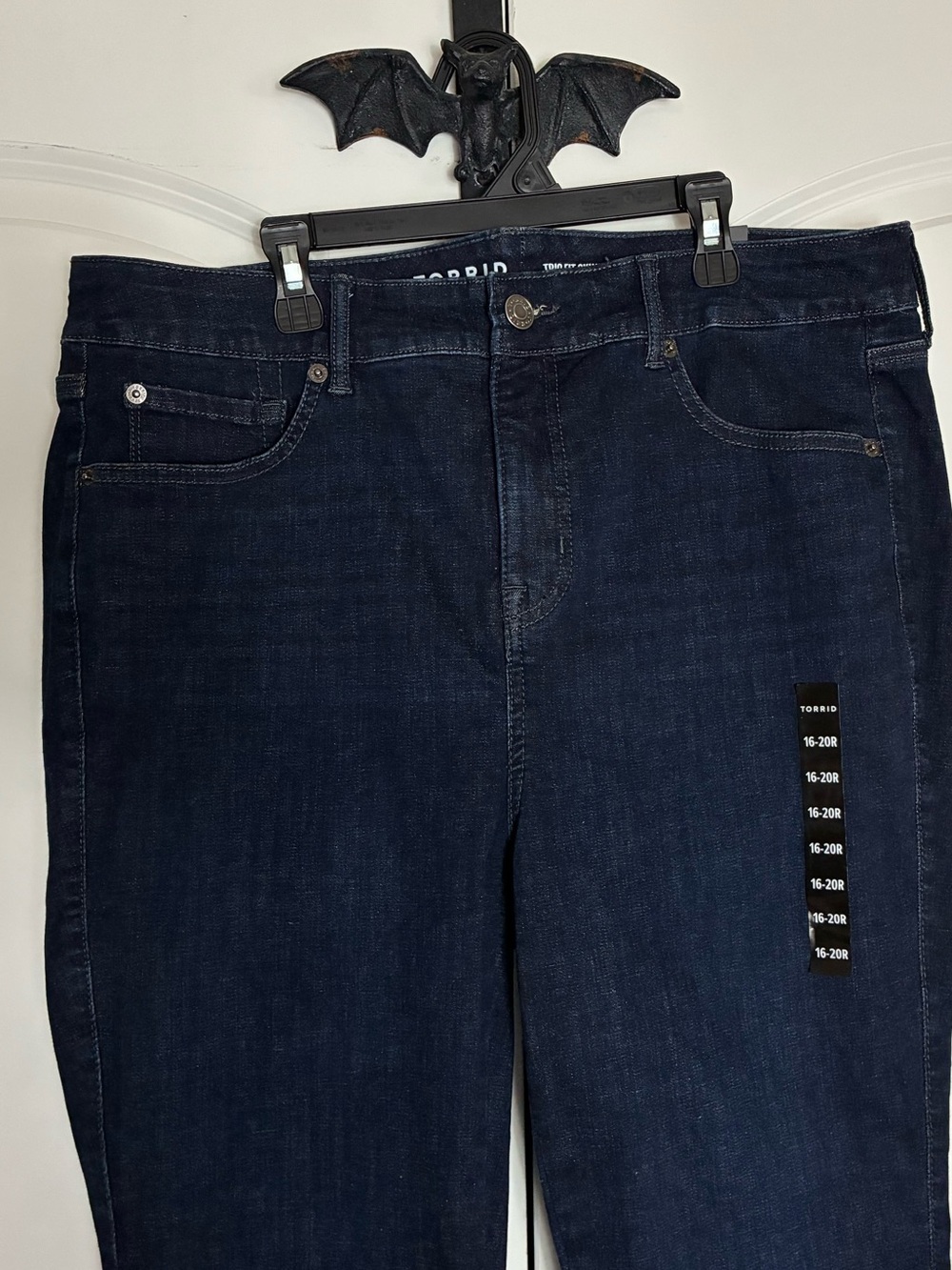 Torrid Limitless Stretch Dark Blue Jean stretches up to three sizes 16-20 NWT - Picture 7 of 16